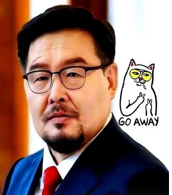 蒙古国总理下台了，别人下台可能会道歉，可能会心灰意冷，而他不一样，他表示自己下台