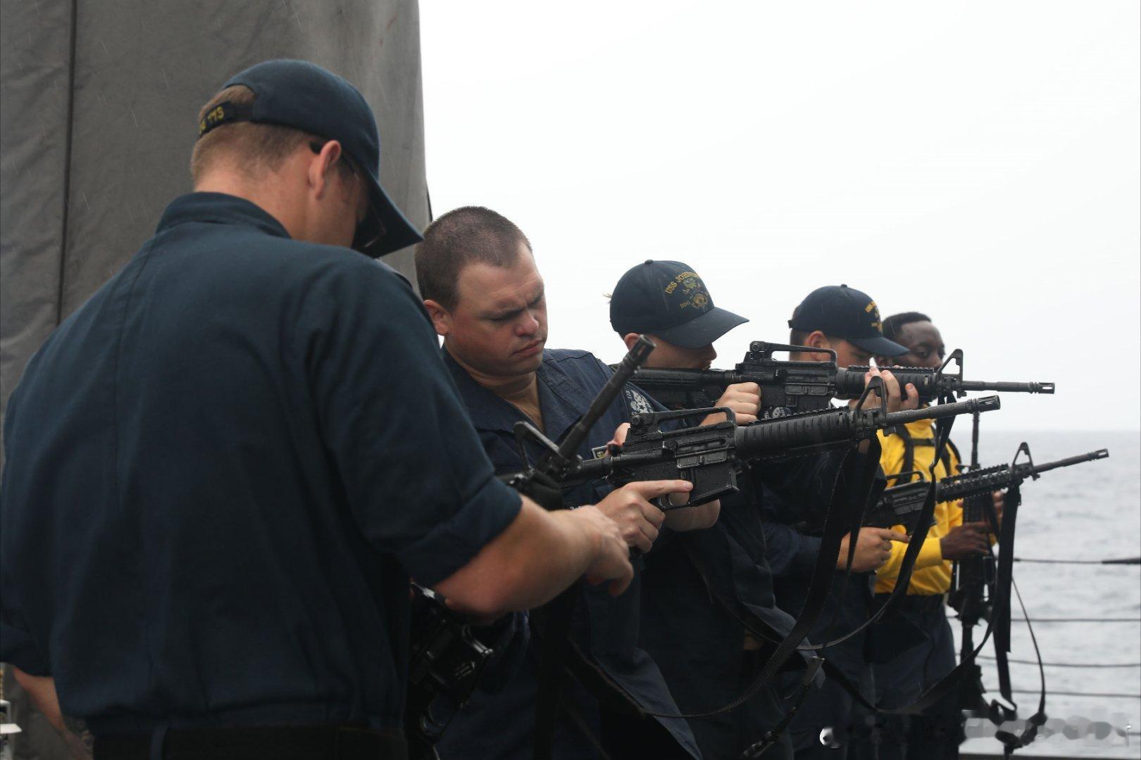 2025年8月12日，USS John Finn (DDG 113)在South