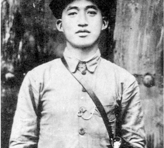 大授衔125：吴焕先不牺牲能否对标徐海东？大将和军事家够格否？
 
说起1955
