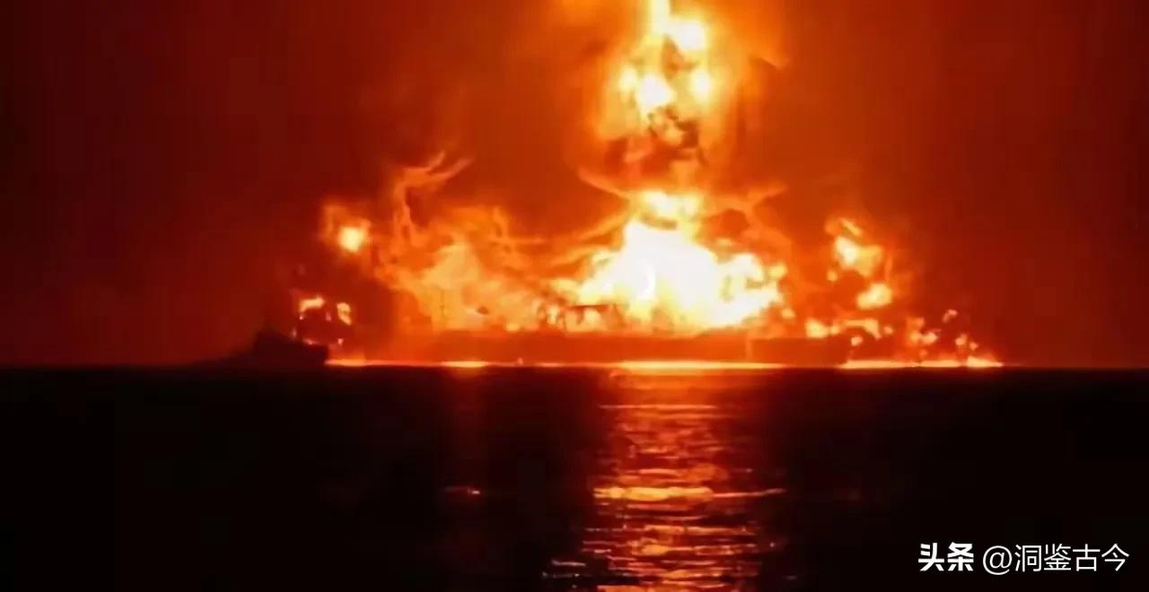 21日这事儿可太炸裂了！伊朗伊斯兰革命卫队海军司令阿里礼萨·坦格西里在社交媒体放