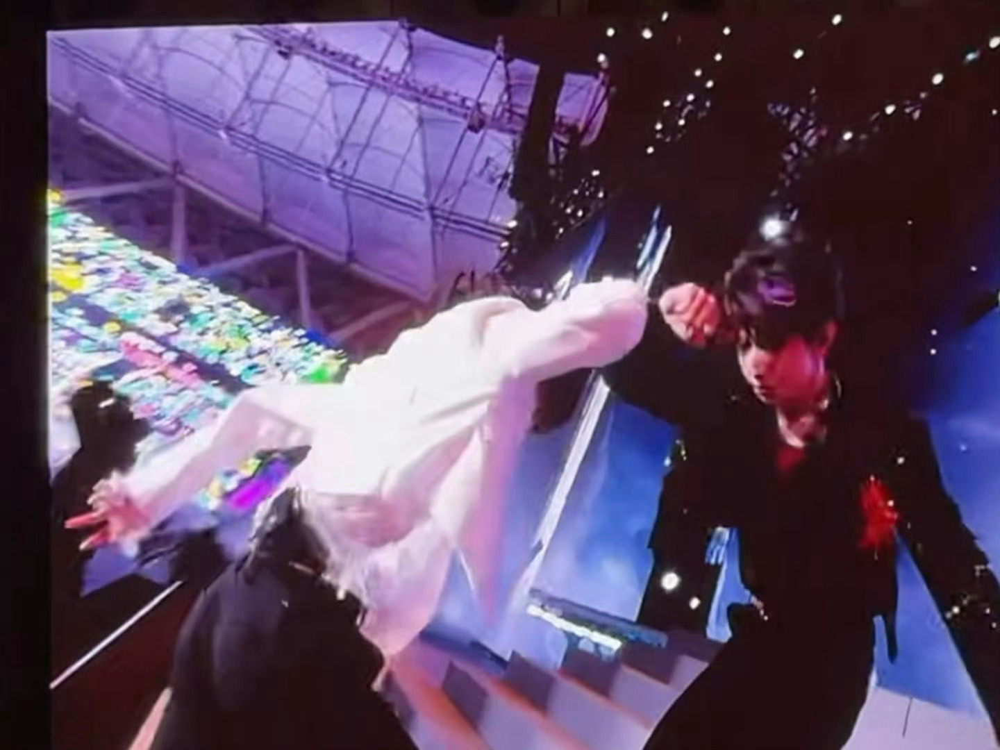 橹穆快说磕到了磕到了 