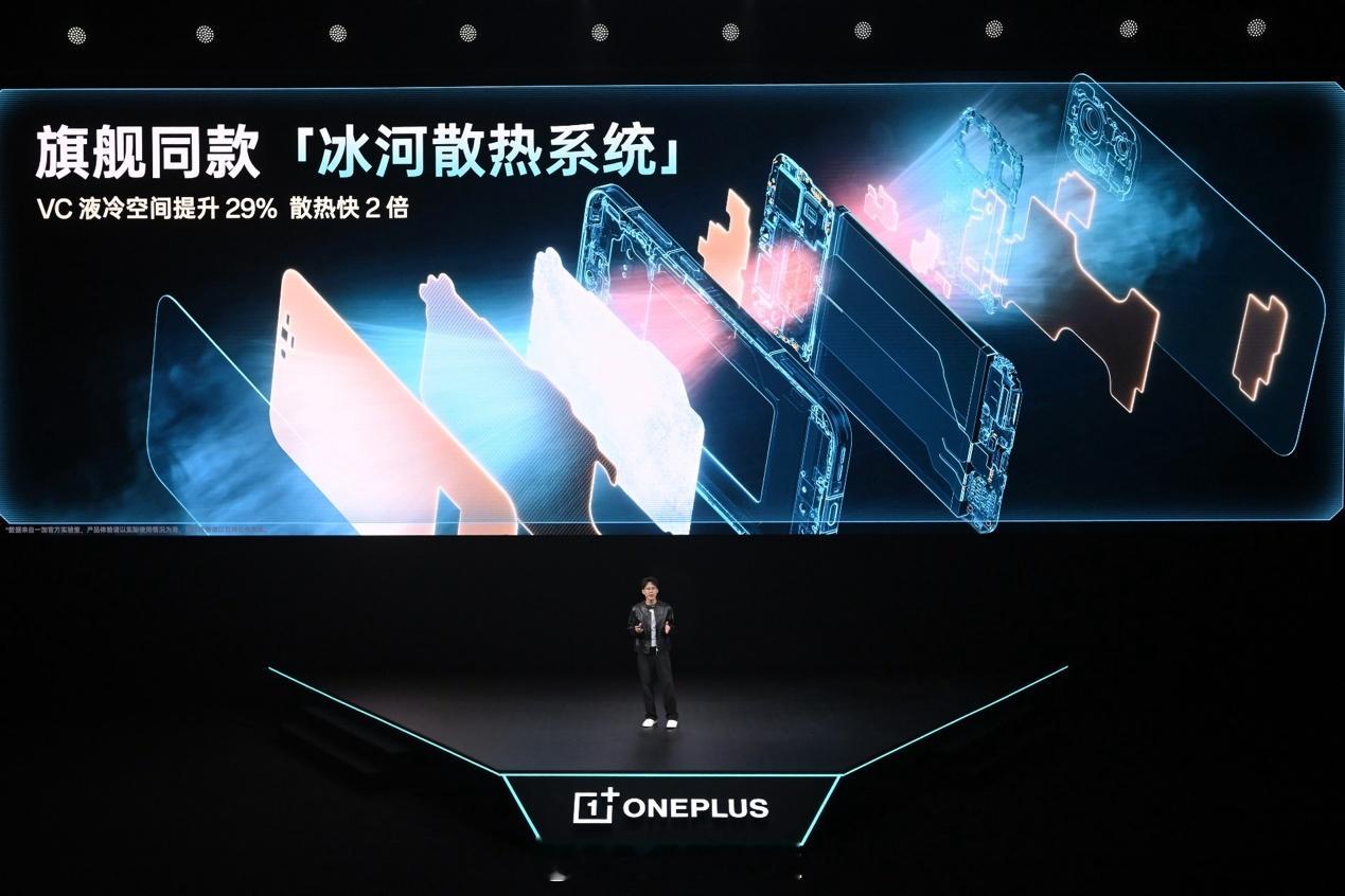 最近一加Ace 6至尊版正式发布啦～以“颗秒神器”为核心定位，重新定义手游旗舰标