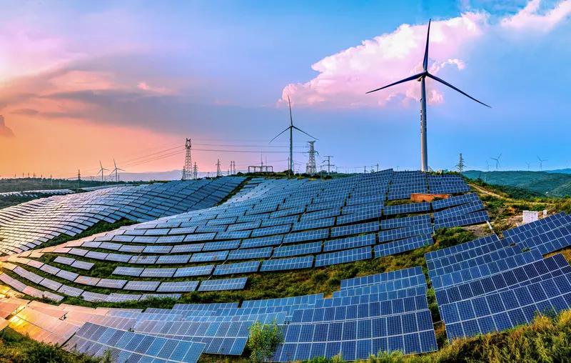 银发经济（适老化改造与服务）

核心逻辑： 随着60后“新老人”群体进入退休期，