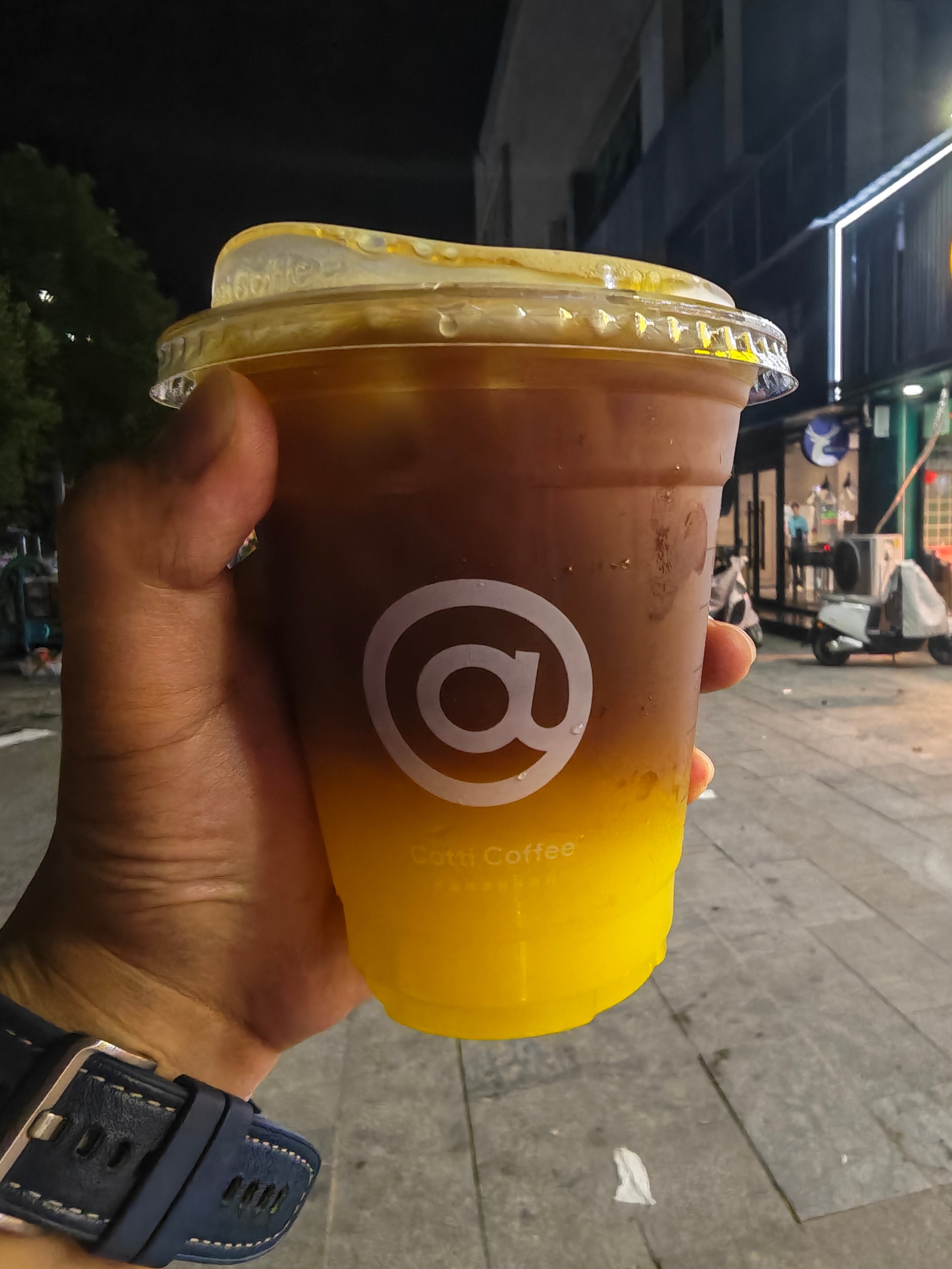 你要喝啥吗？没有瑞幸，关门了