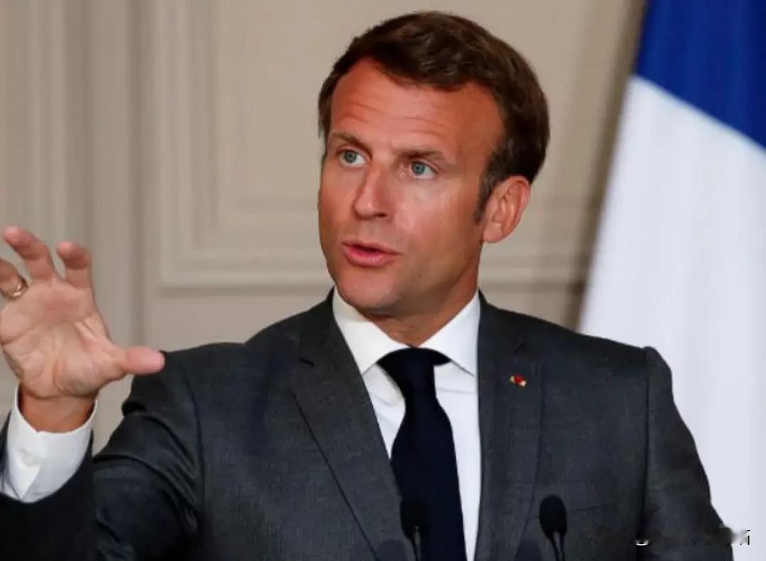 中方征税生效48小时，欧盟急召紧急会议，27国联盟或迎瓦解时刻
 
中方对欧盟乳