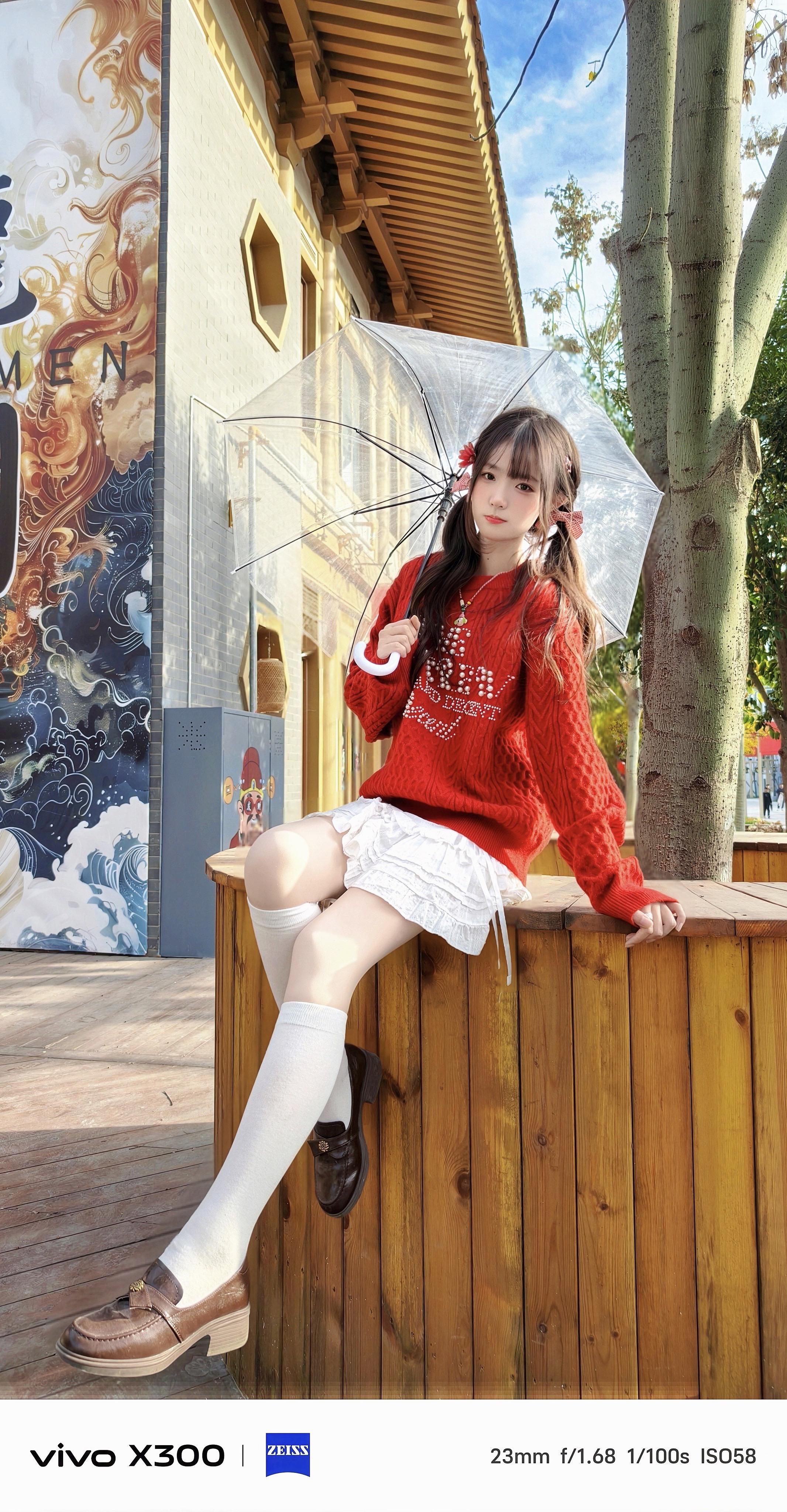 年年岁岁花相似 岁岁年年人不同