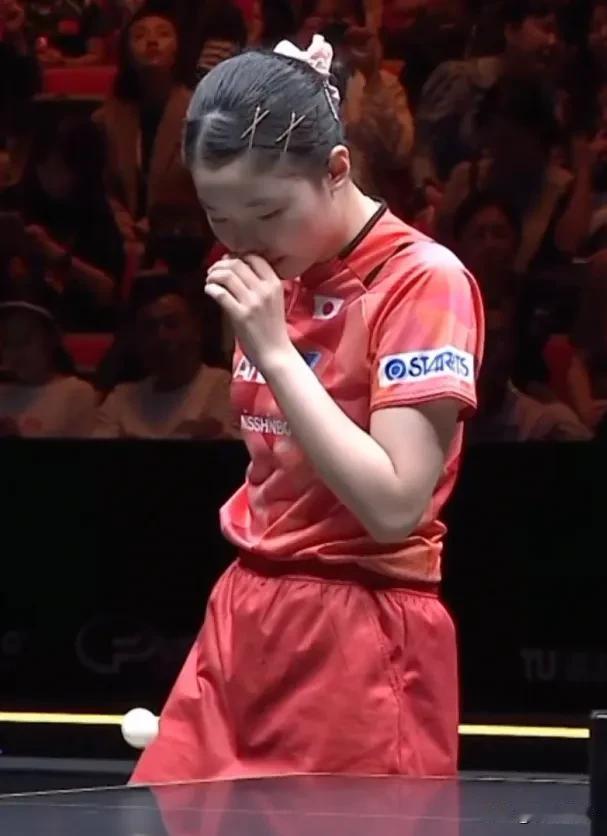 首轮被淘汰的“一姐”

在29日进行的北京大满贯赛事中，女单赛场迎来了一场令人瞩