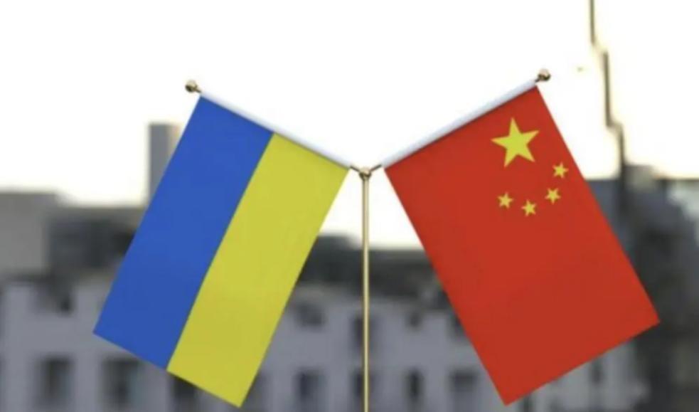 世界上最牛的两个国家，中国和乌克兰。放眼全球，能把一手烂得不能再烂的牌，硬生生打