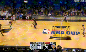 卡斯尔硬抢篮板，马刺领先到两位数！马刺vs尼克斯