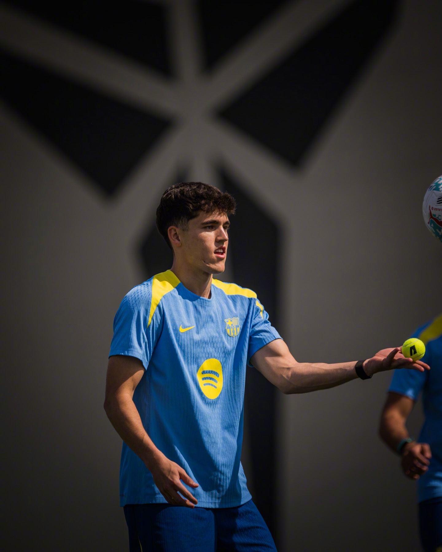 💪🏻全队回归训练！🏆还有西甲冠军在等待我们去战斗⚔️巴萨 🔴🔵Forç