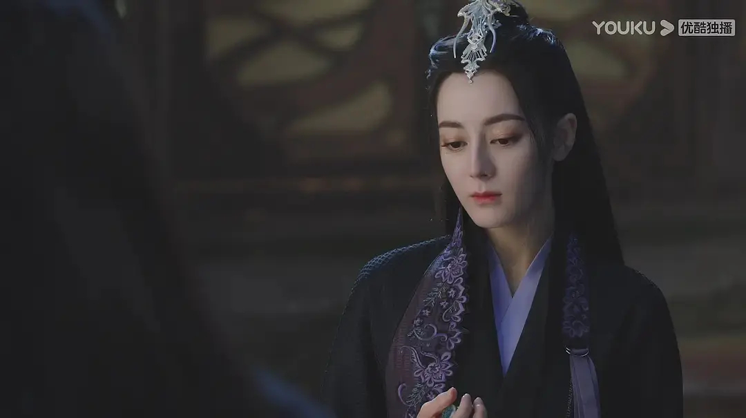 迪丽热巴古装未免有点太灾难了 ​​​