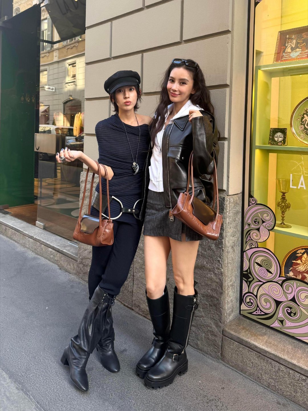angelababy ｜杨颖 你就像三月春风里第一眼瞥见的桃花，是最早的也是最好
