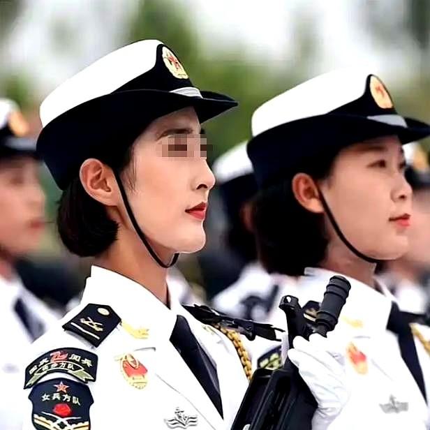 只因在2019年大阅兵露脸三秒多，让其退役后消费军旅情怀好几年！

最近网信办整
