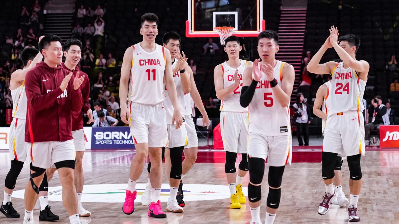 亚运会男篮半决赛，今日赛程
(2026年09月18日，星期五)
 
亚运会男篮半