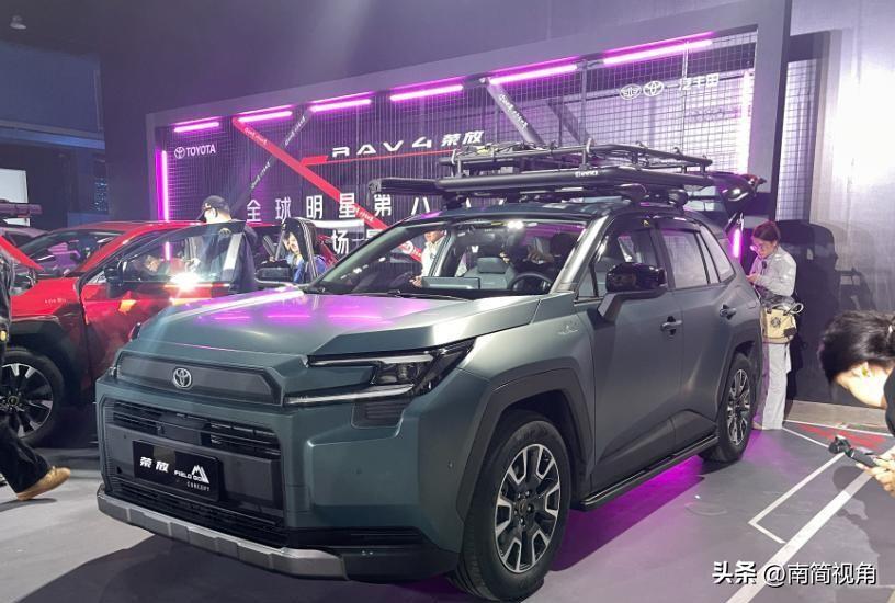 第六代全新荣放的全国交付，不仅是一款重磅新车的上市，更是一汽丰田对未来出行生活的