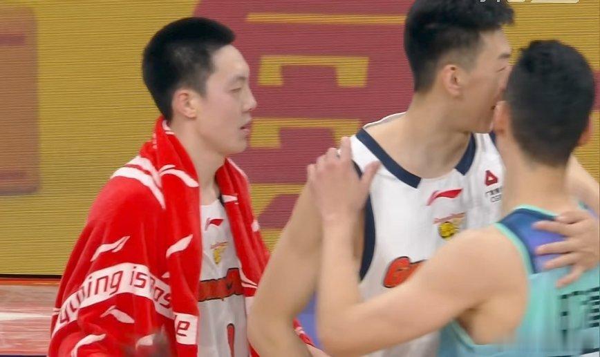 创尴尬记录了，广东男篮队史首次输给宁波男篮，咱们这场的表现确实不配赢，休息了这么