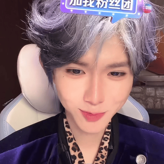 🤤  专栏 · 铮.JPG