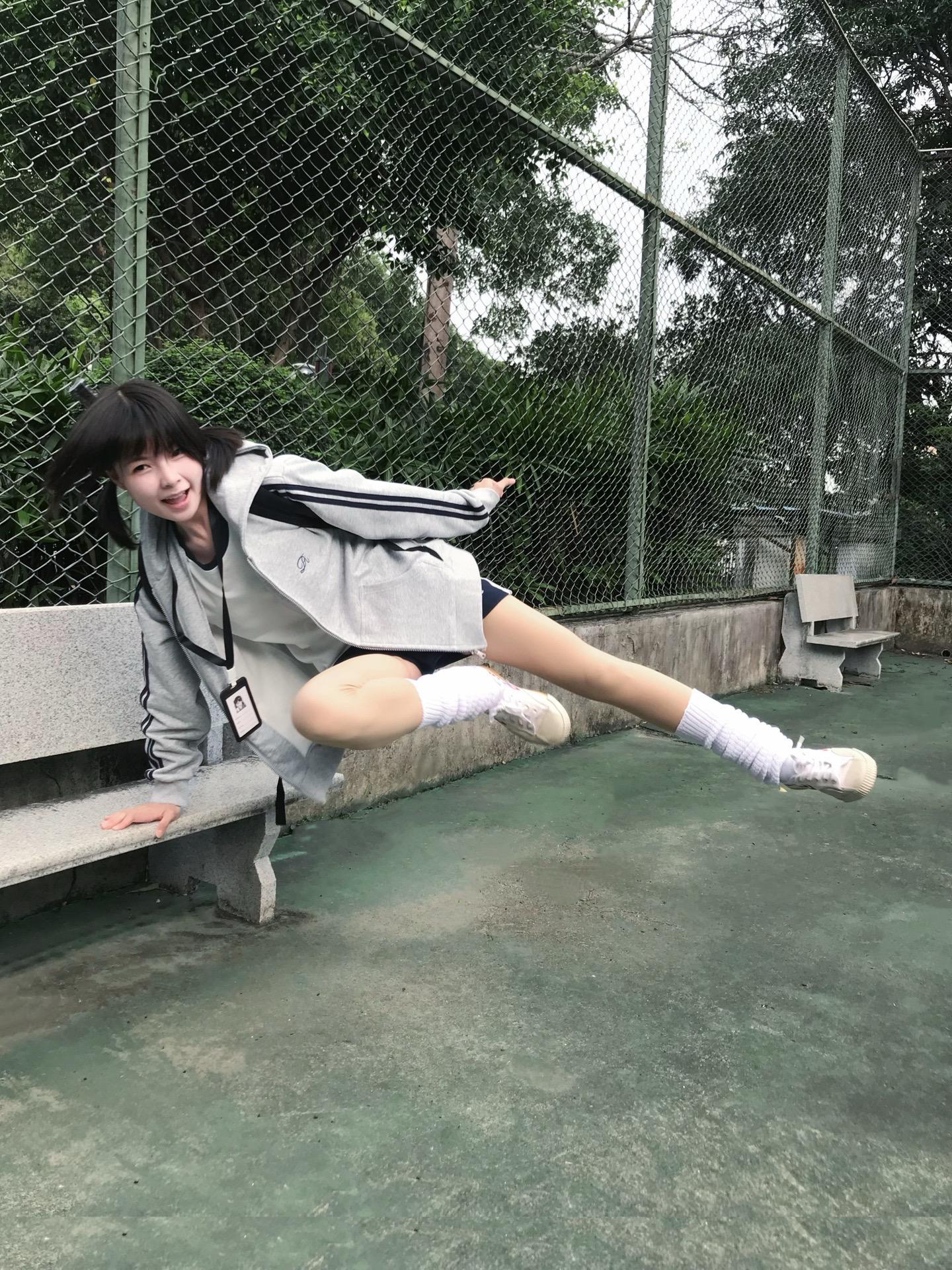 做任何动作时，请保持优雅。