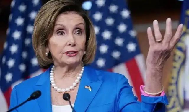 美国打伊朗后，佩洛西发话了！
她说得挺到位，她说特朗普对伊朗动武，是开启另一场不