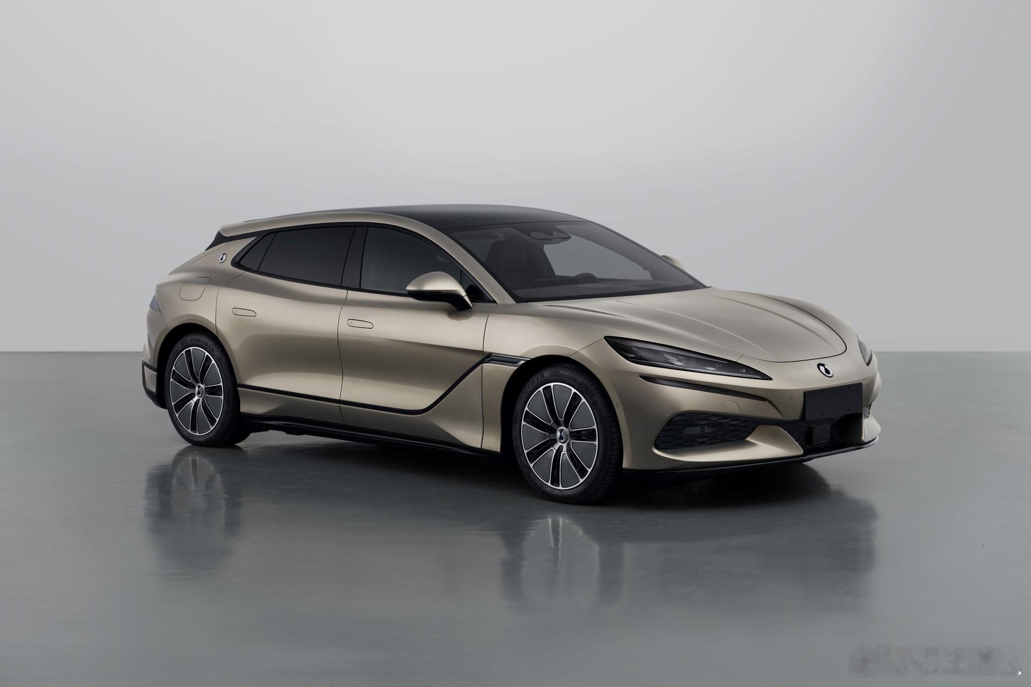 「腾势Z9 GT」正式在工信部备案尺寸方面：长5180、宽1990、高1500m