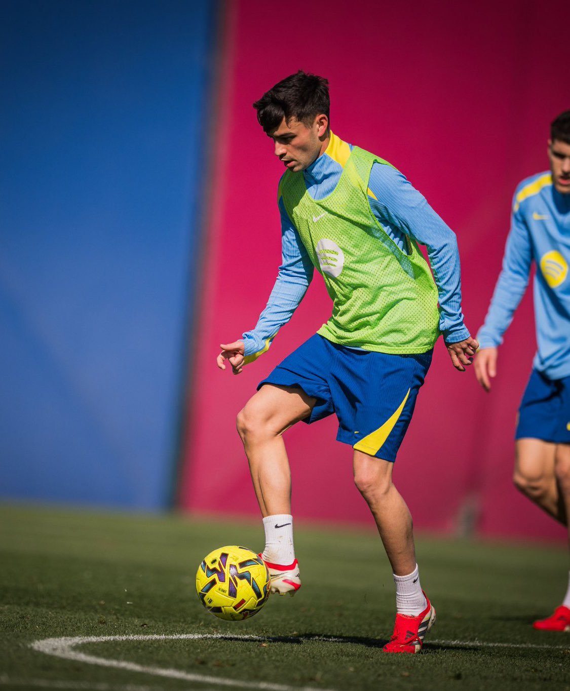 佩德里回归训练😍😍😍😍😍😍😍😍😍😍😍巴萨至死不渝红蓝魂