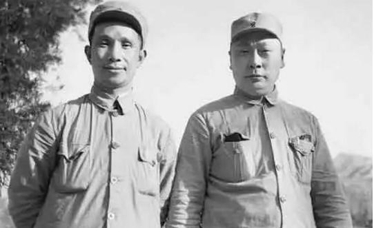 华野司令员陈毅出门远行，粟裕反复叮嘱司机：“一定要保证司令员的安全。司令员身体胖