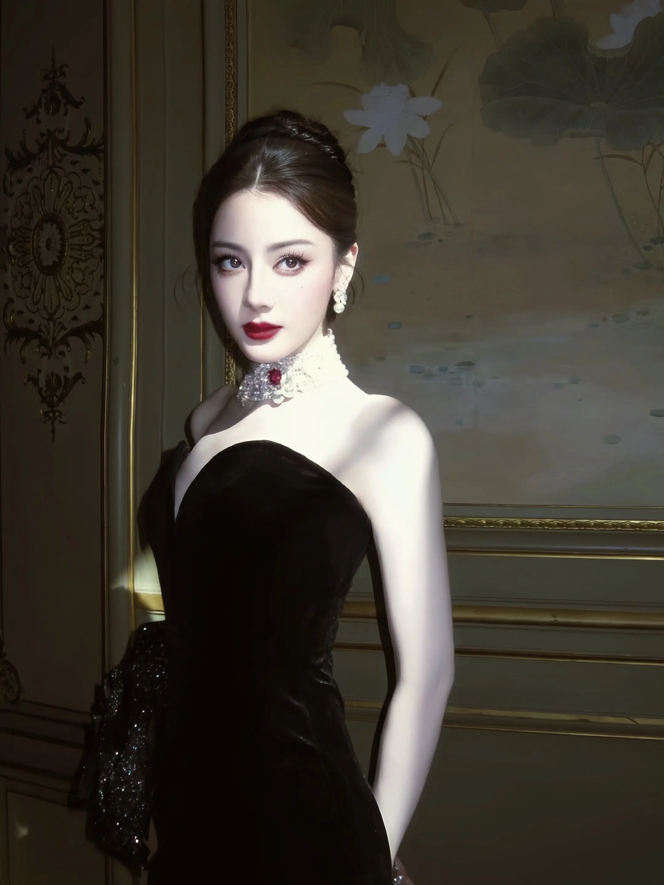 我给女神调的滤镜！美神降临人间！！光都偏爱她！！美的令人窒息御木本邓妍