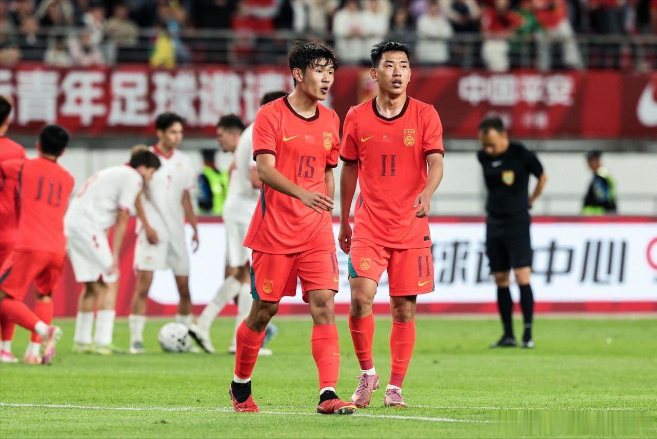 U23国足3比0塔吉克斯坦U23国足两连胜木塔力甫闪击向余望点球破门拆解U23国