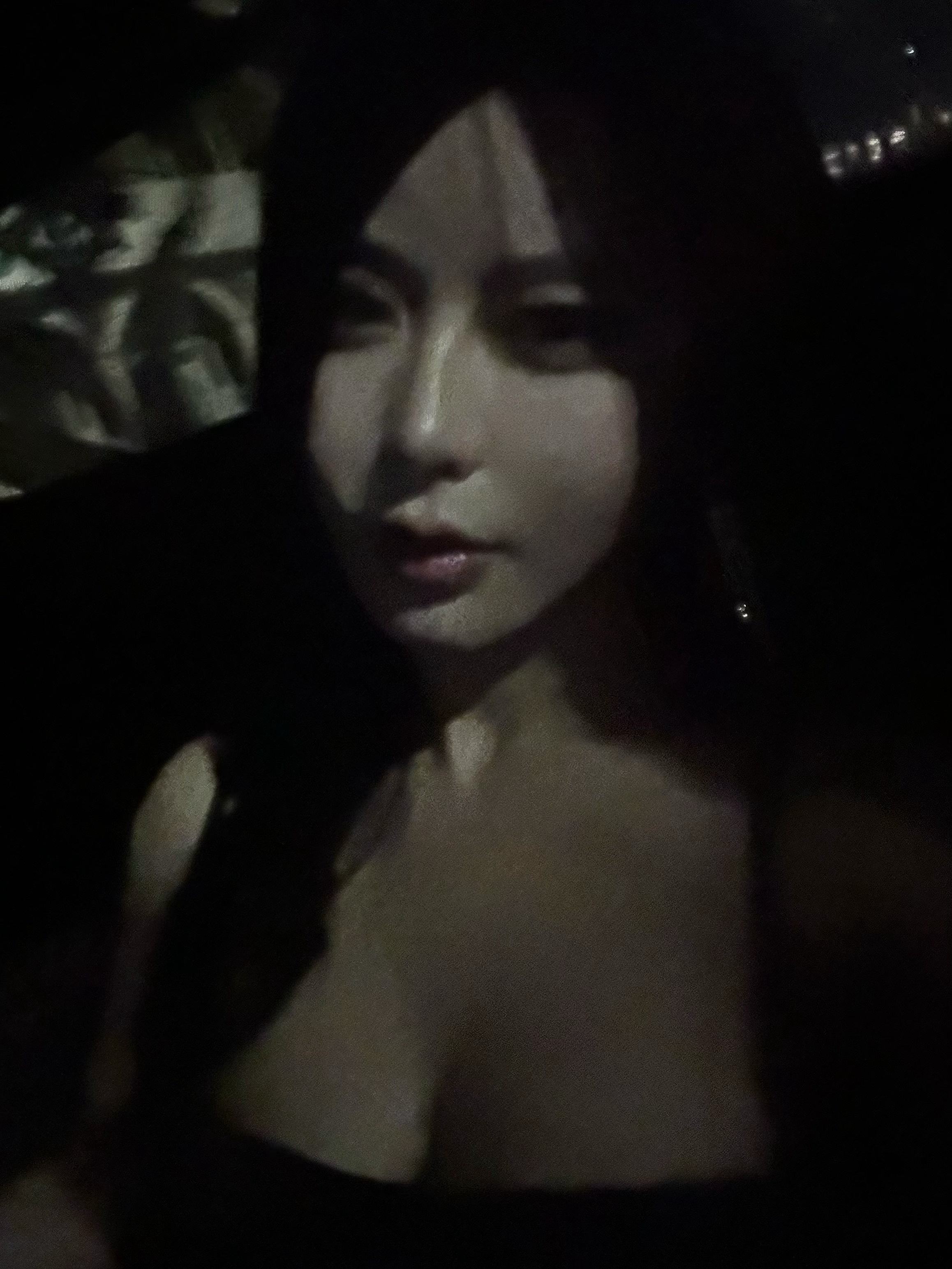 为什么人总是靠分开的痛感来分辨爱意 ​​​