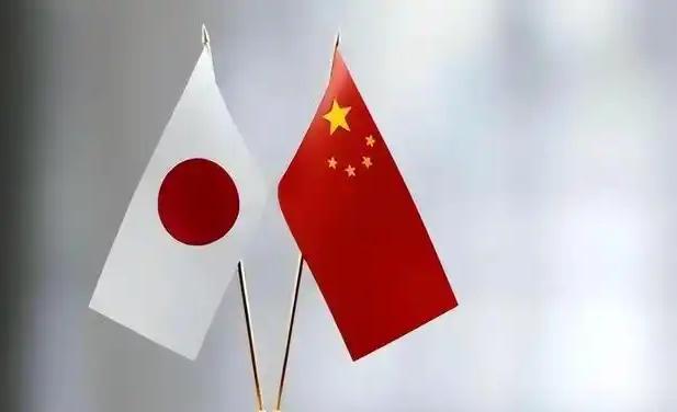 日本回不去了，高市早苗也回不去了！无论收回声明、道歉，甚至下台，都已经不起作用！