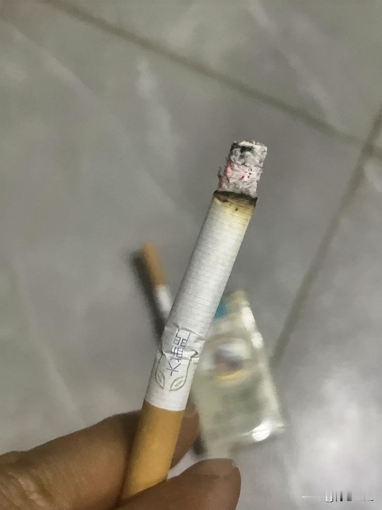 可把我愁坏了！走不掉又不能走，走前口袋忘带钱，卡里余额已不足！两只轮胎花一千大几