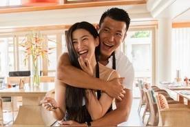 天呐！41岁朱珠素颜照杀疯啦，这状态无敌了！
家人们，4月20号娱乐圈可又炸锅啦