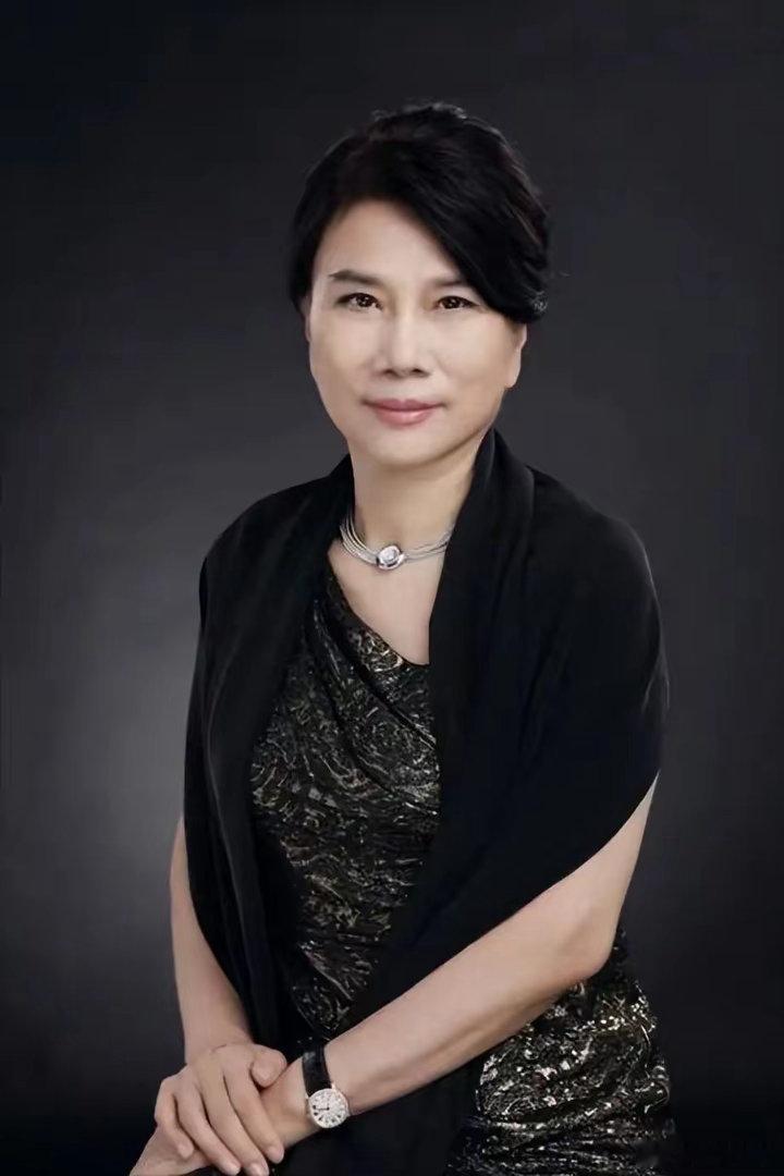 董明珠股东大会一句话炸锅！"家电不换格力，凭什么分红"，话糙理不糙？6 月 30