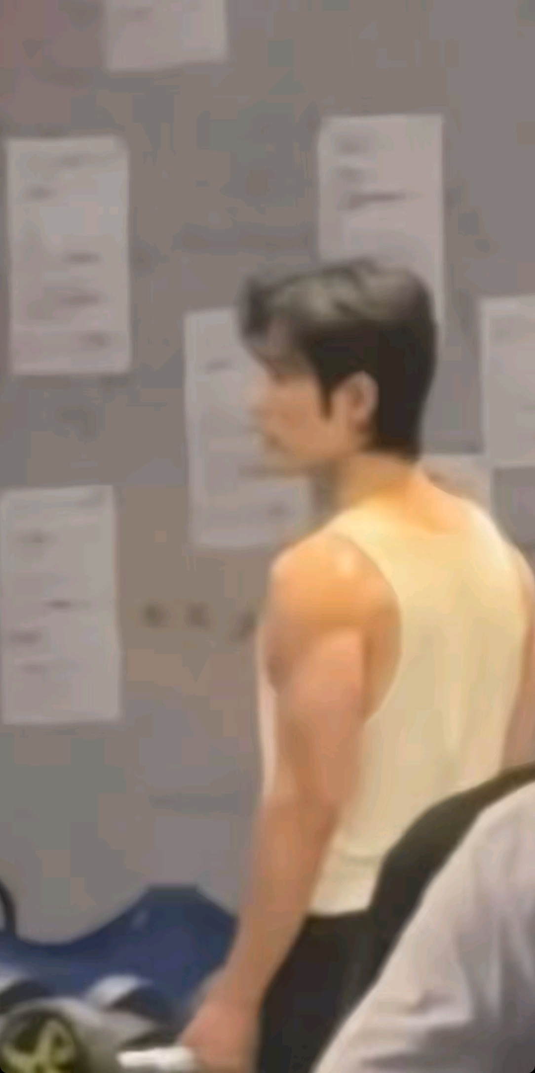 肖战体脂率这肌肉线条真好看 
