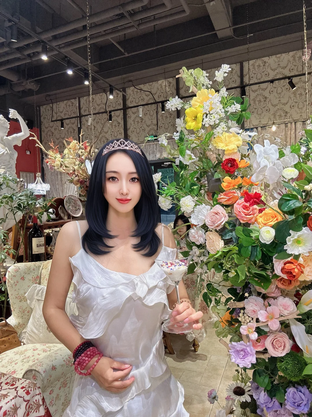 在法式鲜花海洋餐厅过生日，浪漫哭了🌸🎉