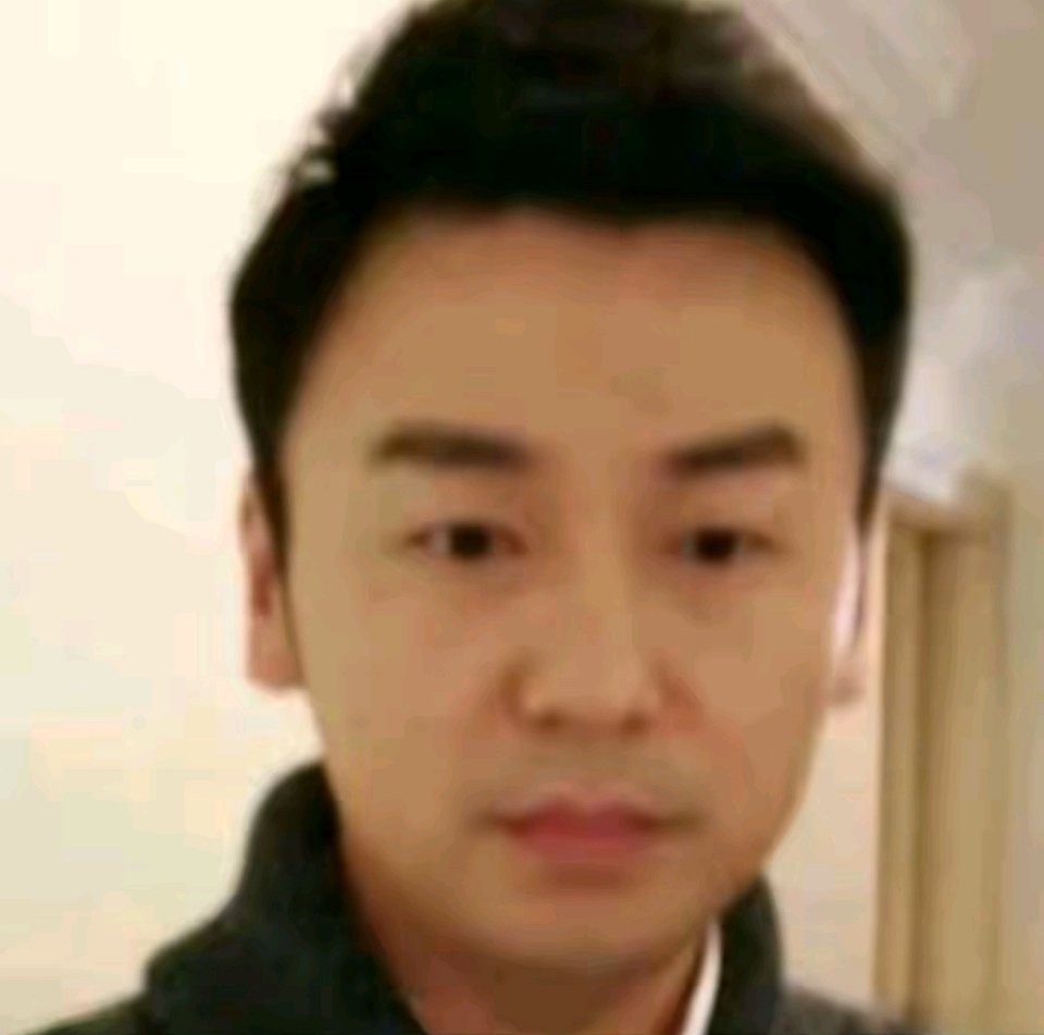 我至今不知道我一个又穷又土的人为什么要追星 