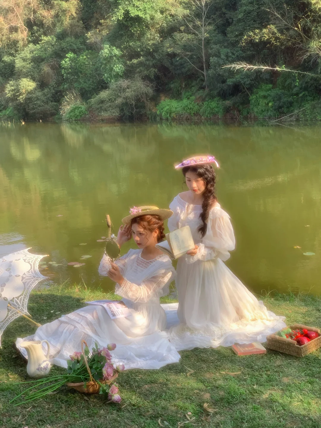 在湖边的法式复古少女💐闺蜜法式写真