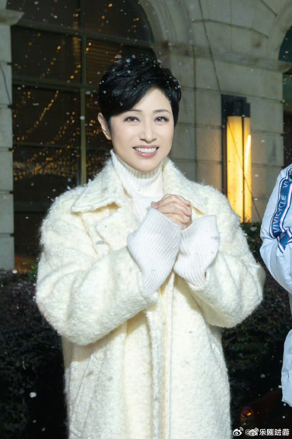 陈法蓉给内娱一点老公姐的震撼 陈法蓉这张漂亮脸蛋，完美诠释了港风之美，妥妥的老公