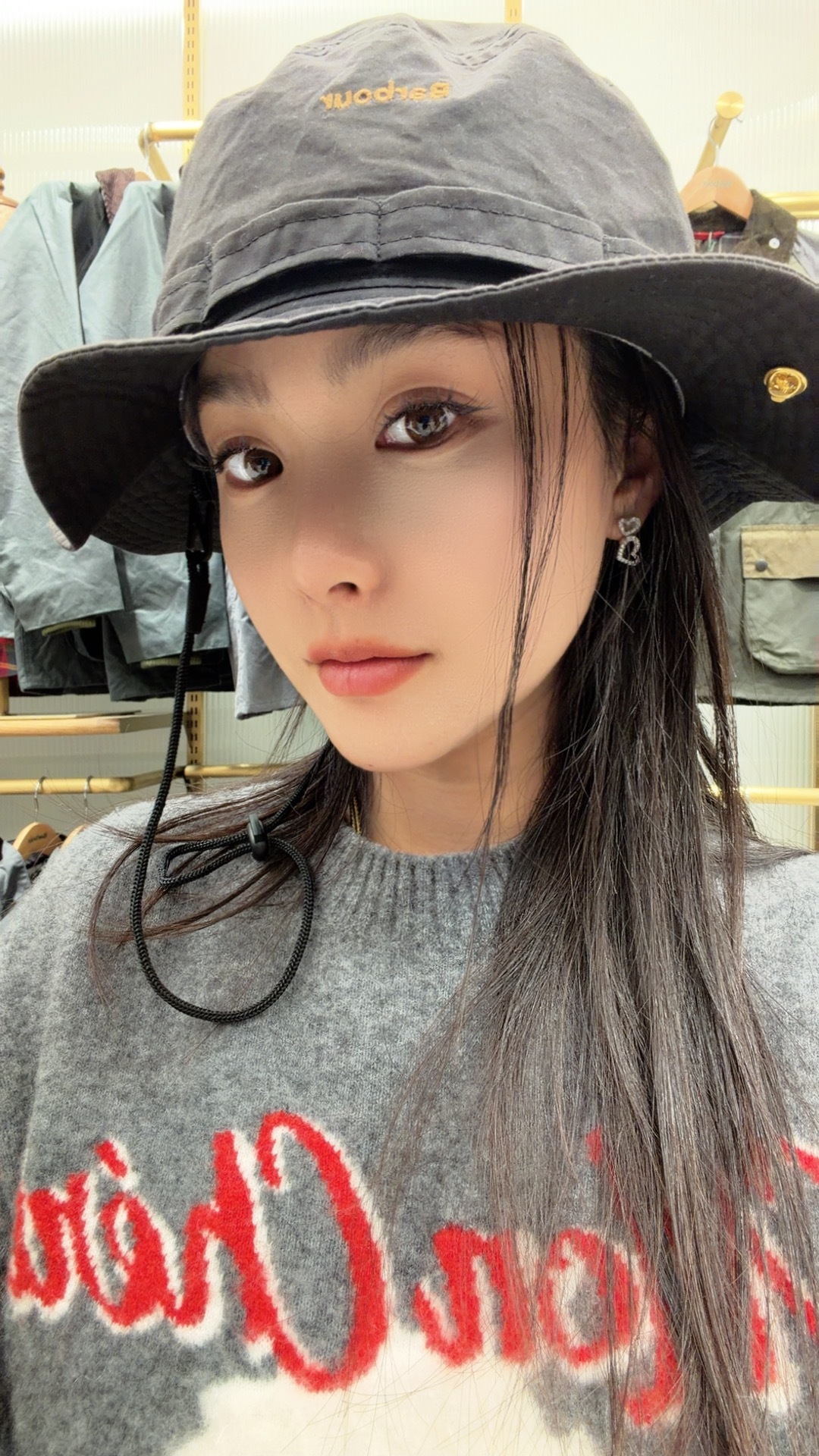 看似选帽子，实则是和你wink 合肥