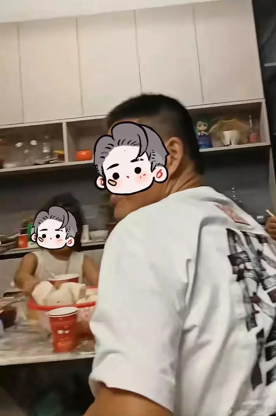 这种环大陆剧广电管不着下场就是流入该分级的市场危害小孩子 ​​​