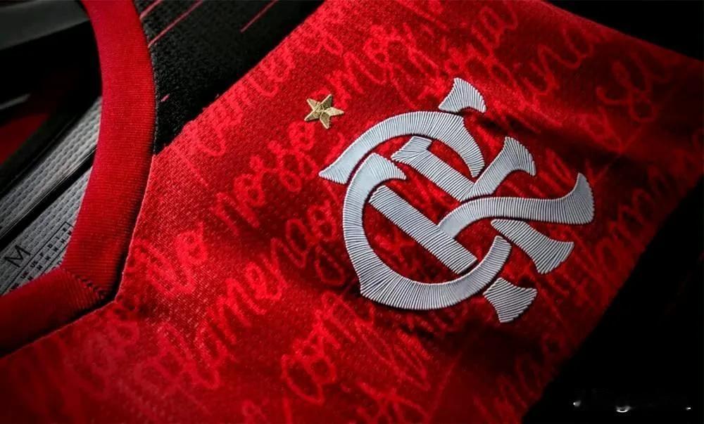 又到传言满天飞的时候了，中超最后的巨星确定夏窗离开？
  网上有传言称7月12日