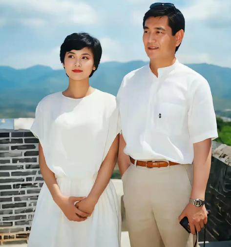 年少时看不懂女儿国王的美，光看猴子去了，如今才发现西游记中都是原生态的美。
如今