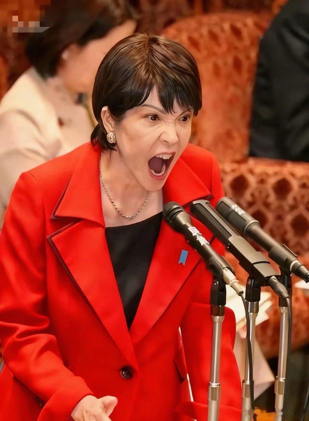 12月14日，日本媒体曝出重磅丑闻：自民党多地分支机构挪用政治资金，在酒吧、夜总