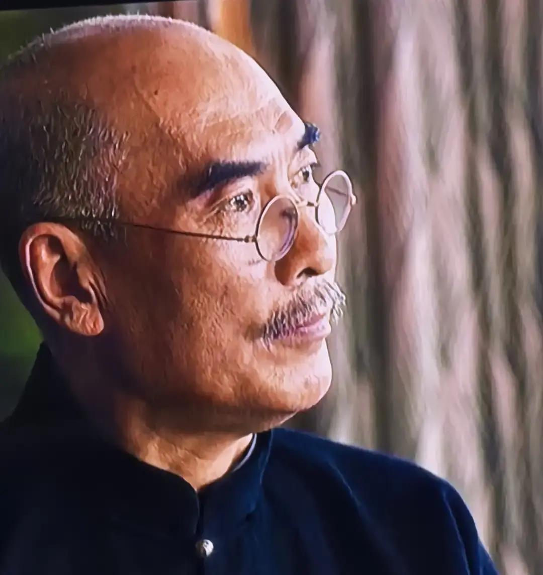 《八千里路云和月》里藏着三张陌生脸，却演出了最狠的刀
他们是谁？
邵老把上海商会