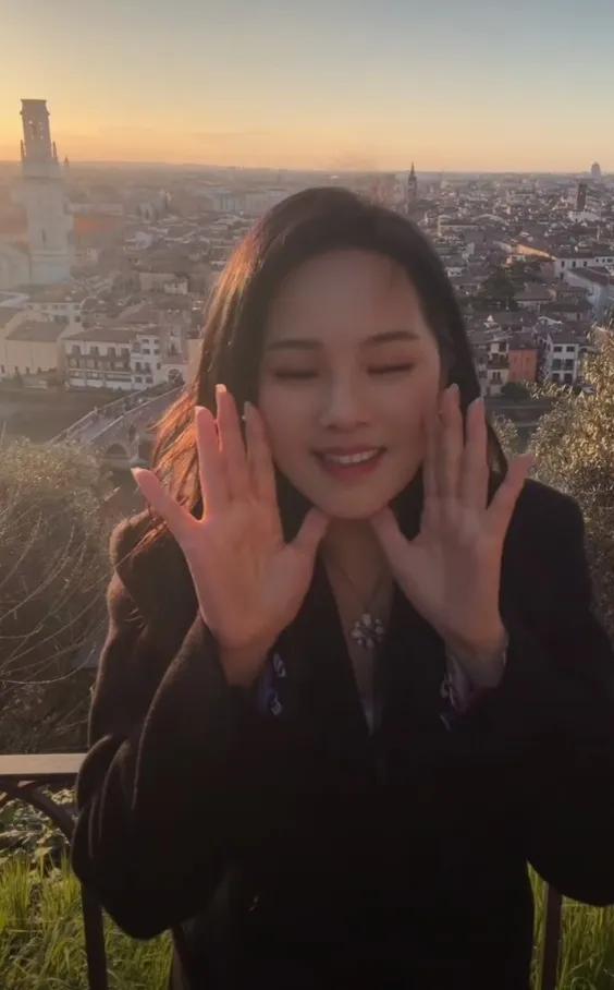 伊能静真是个好妈妈！远在意大利维罗纳，发视频发动态祝在纽约的儿子恩利23岁生日快