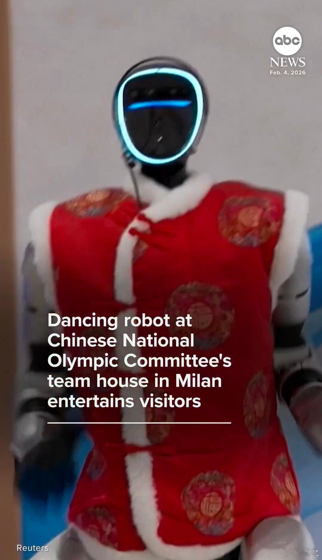看了一圈后发现，目前中国在米兰冬奥会最被关注的，是中国体育代表团负责接待的跳舞机