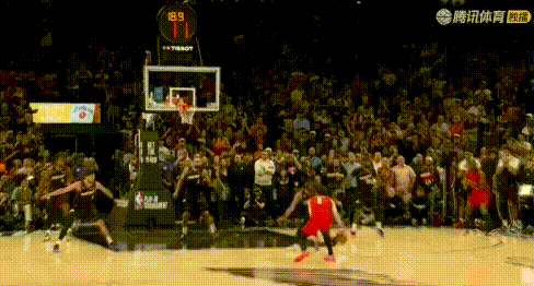 41+7+12！阿夫迪亚关键时刻俩上篮率队晋级。
4节AI预测开拓者胜率仅4%，