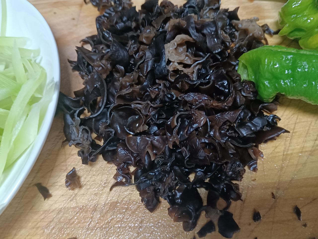 鱼香肉丝面🍜