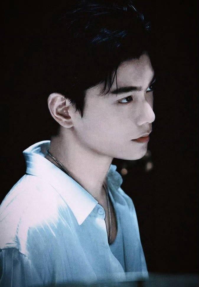 丁禹兮丁禹兮电影天才游戏 ❤️丁禹兮陈伦 

我的小朋友笑起来的时候万千星辰坠落