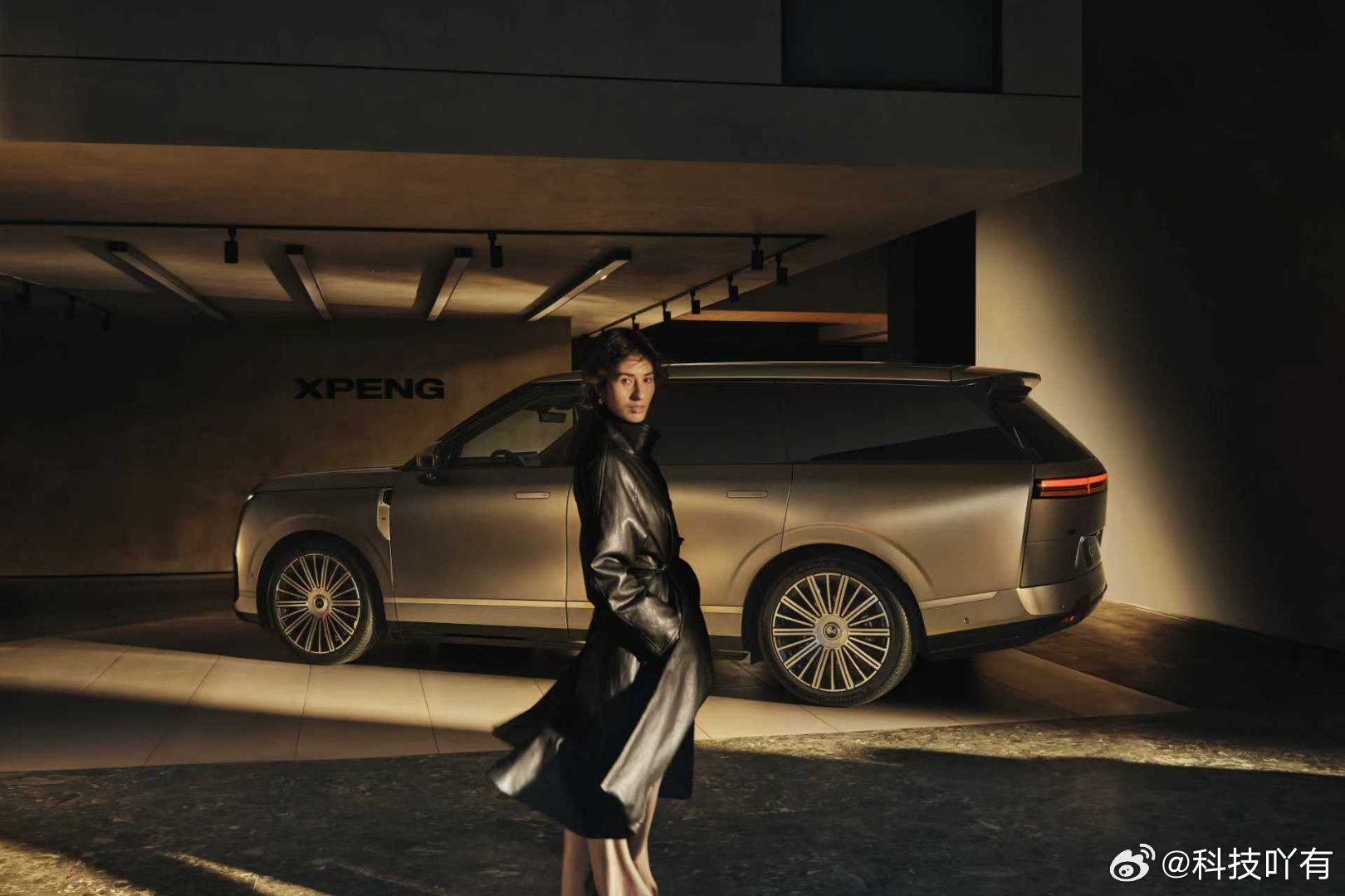 新科技旗舰小鹏GX来了大师兄刚刚预告了小鹏2026年首款全新车型——小鹏GX。这